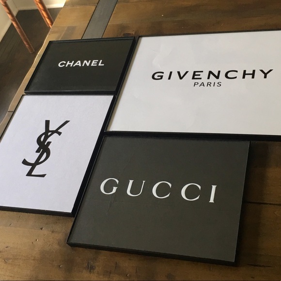 CHANEL Accessories - Luxury Black and White